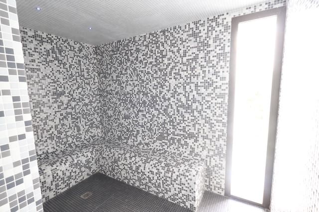 5 sypialnia Willa na sprzedaż w Cap Martí - El Tossalet - Pinomar, Javea / Xàbia z basenem - 2 499 000 € (Ref: 9110110)