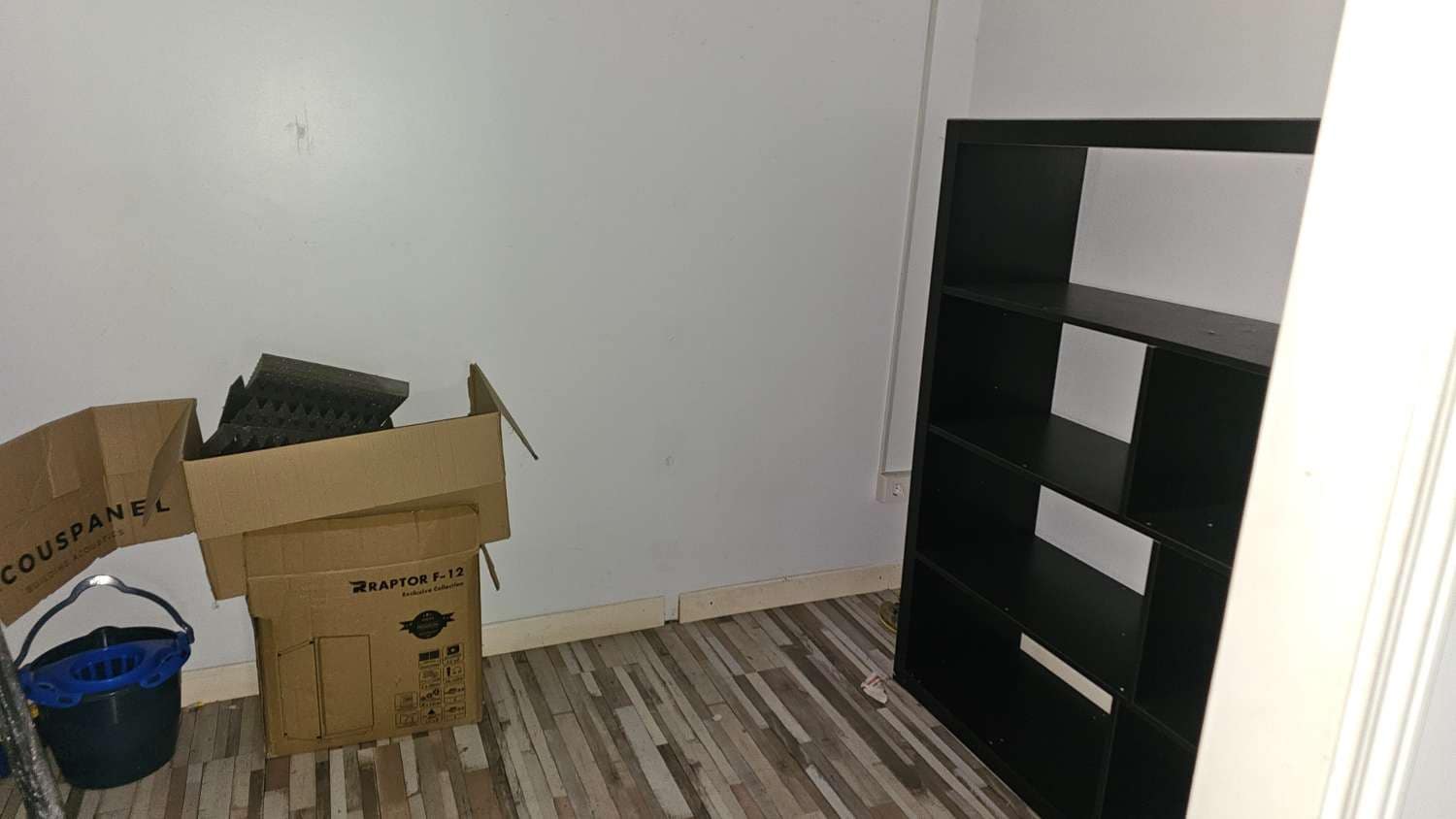 Kommersiell til salgs i Torrevieja - € 165 000 (Ref: 9115933)