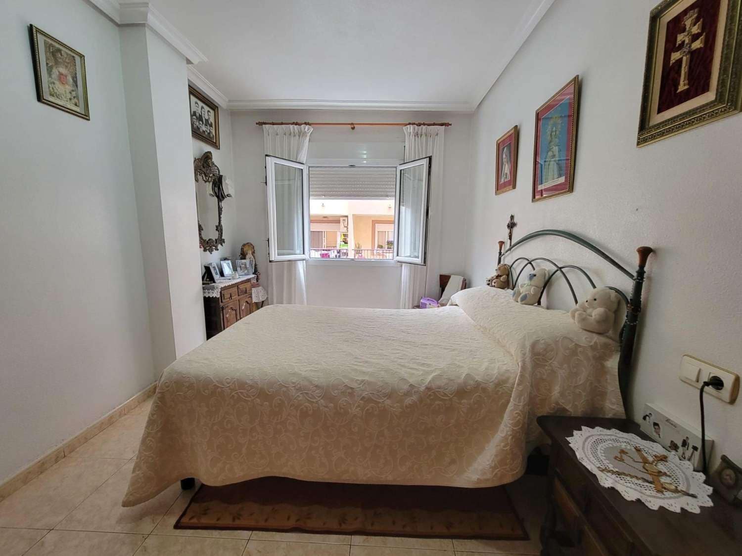 2 soveværelse Lejlighed til salg i Torrevieja - € 117.260 (Ref: 9118579)