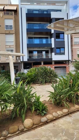 3 slaapkamer Appartement te koop in Puerto Deportivo, Torrevieja - € 360.000 (Ref: 9118582)