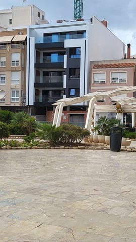 3 slaapkamer Appartement te koop in Puerto Deportivo, Torrevieja - € 360.000 (Ref: 9118582)