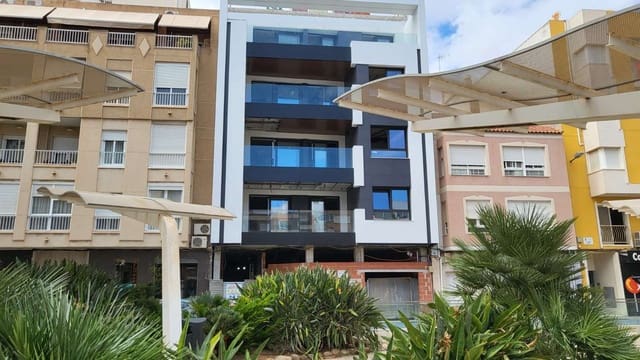 3 slaapkamer Appartement te koop in Puerto Deportivo, Torrevieja - € 360.000 (Ref: 9118582)