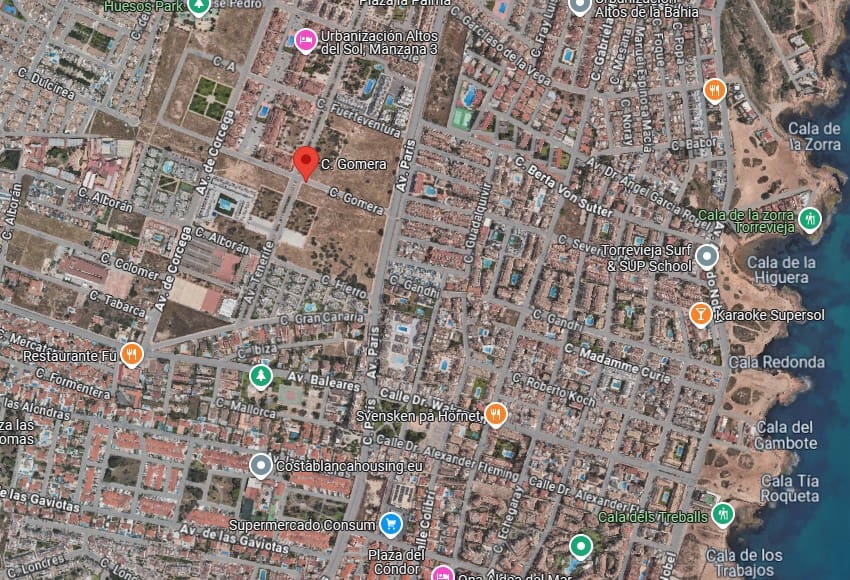 2 soveværelse Lejlighed til salg i Torrevieja med swimmingpool garage - € 274.900 (Ref: 9129534)