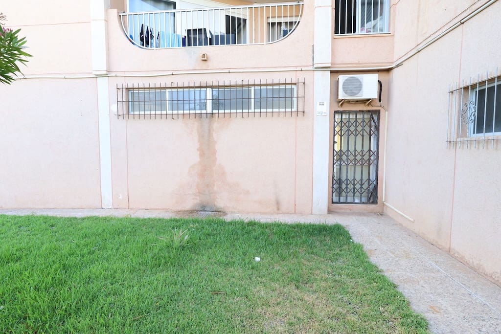 Local Comercial en Orihuela Costa en venta - 135.000 € (Ref: 9132196)