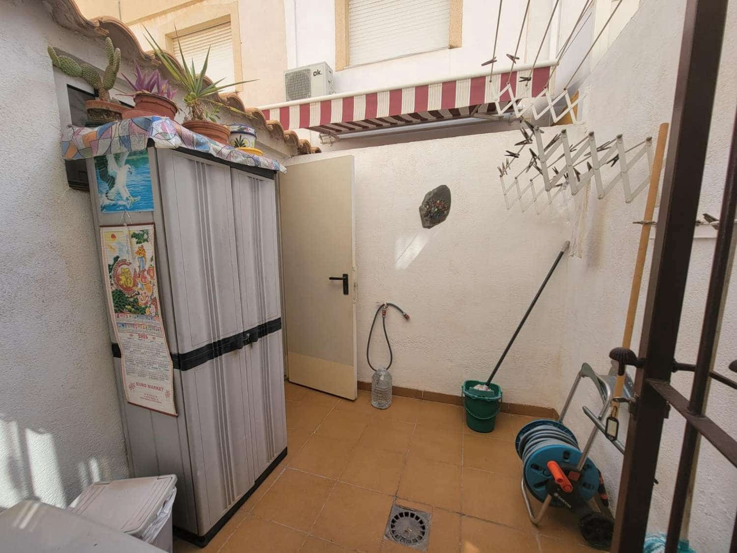 3 sypialnia Bungalow na sprzedaż w Playa Flamenca z basenem garażem - 189 260 € (Ref: 9136947)