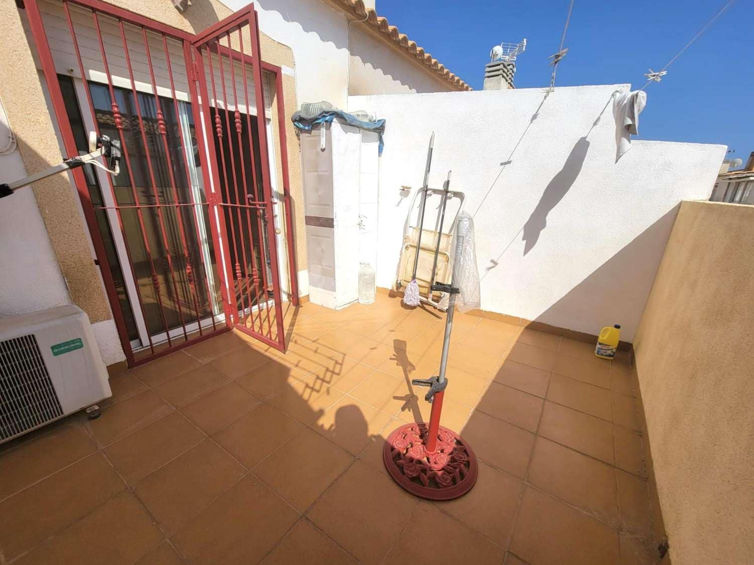 3 sypialnia Bungalow na sprzedaż w Playa Flamenca z basenem garażem - 189 260 € (Ref: 9136947)