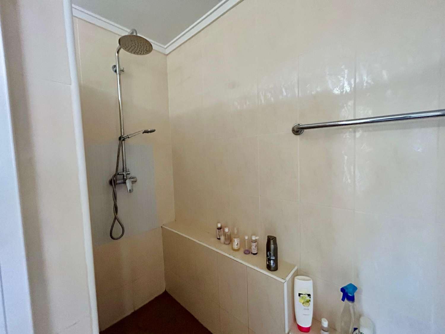 3 sypialnia Willa na sprzedaż w El Chaparral z basenem - 359 000 € (Ref: 9160858)