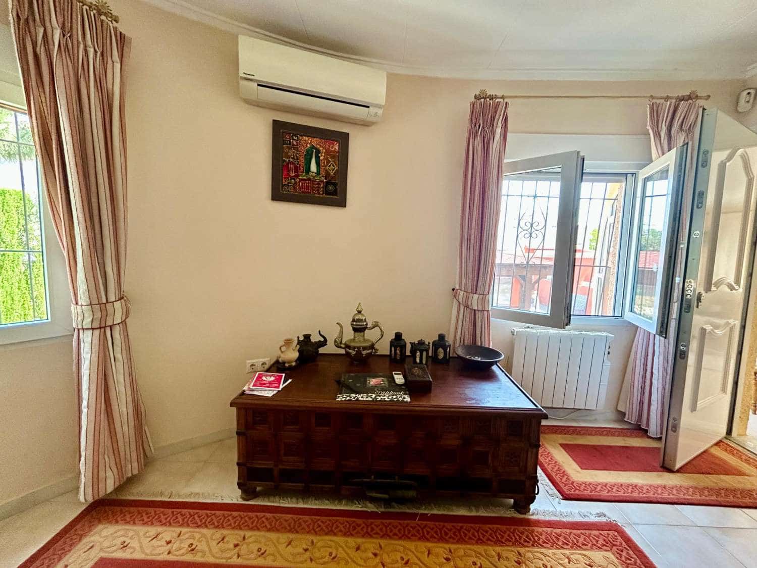 3 sypialnia Willa na sprzedaż w El Chaparral z basenem - 359 000 € (Ref: 9160858)