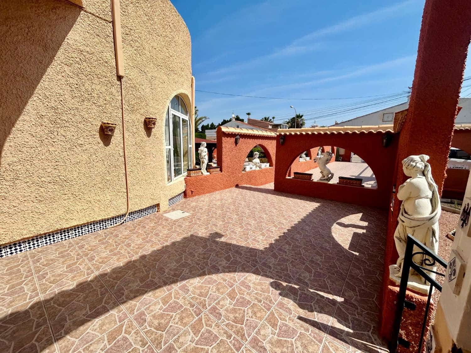 3 sypialnia Willa na sprzedaż w El Chaparral z basenem - 359 000 € (Ref: 9160858)