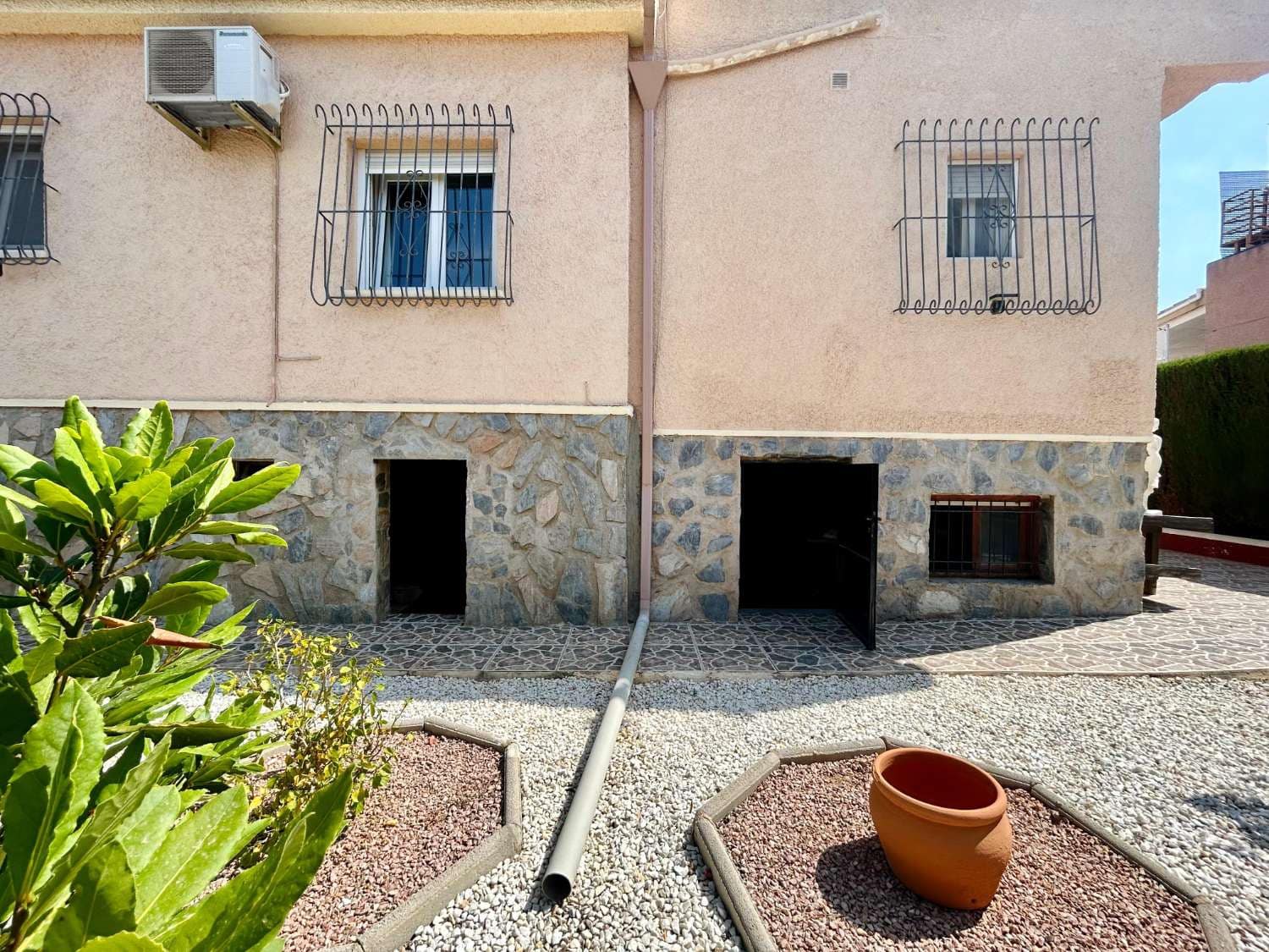 3 sypialnia Willa na sprzedaż w El Chaparral z basenem - 359 000 € (Ref: 9160858)