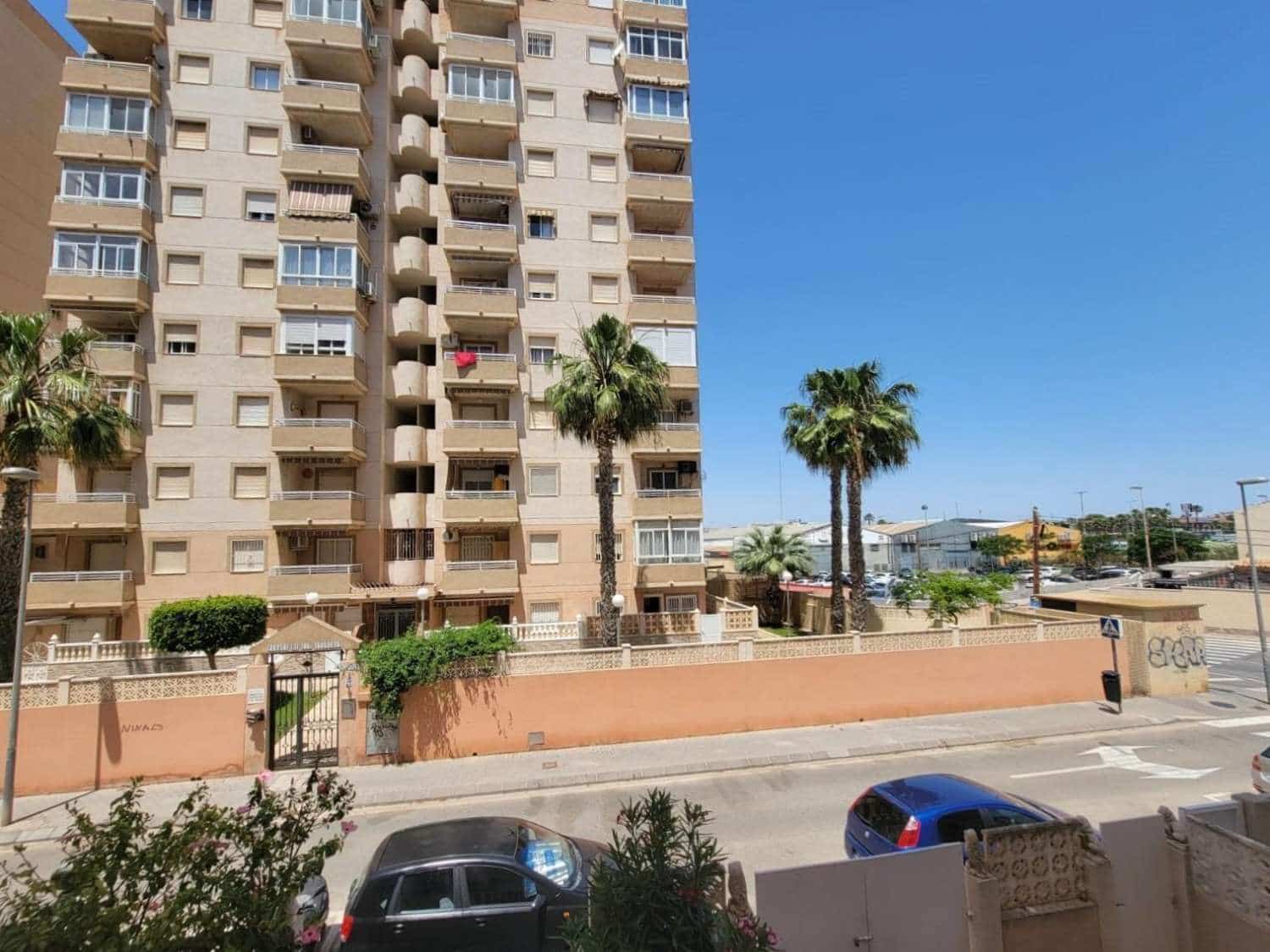 2 soveværelse Lejlighed til salg i Torrevieja med swimmingpool - € 118.900 (Ref: 9162112)