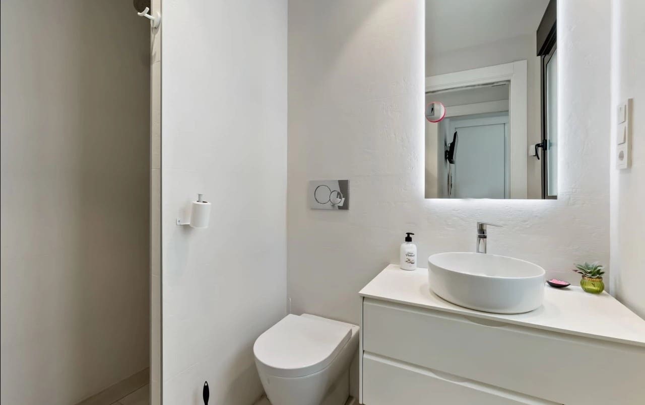 3 soveværelse Lejlighed til salg i Torrevieja med swimmingpool - € 309.900 (Ref: 9169420)