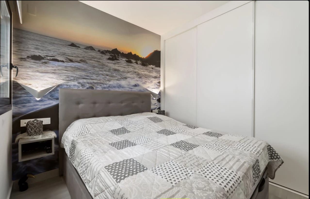 3 soveværelse Lejlighed til salg i Torrevieja med swimmingpool - € 309.900 (Ref: 9169420)