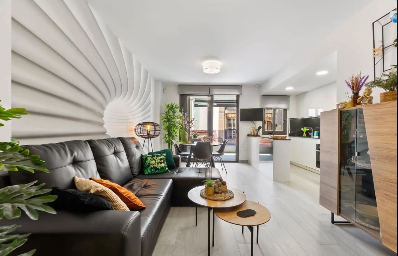 3 soveværelse Lejlighed til salg i Torrevieja med swimmingpool - € 309.900 (Ref: 9169420)