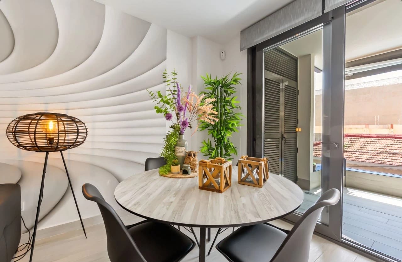 3 soveværelse Lejlighed til salg i Torrevieja med swimmingpool - € 309.900 (Ref: 9169420)