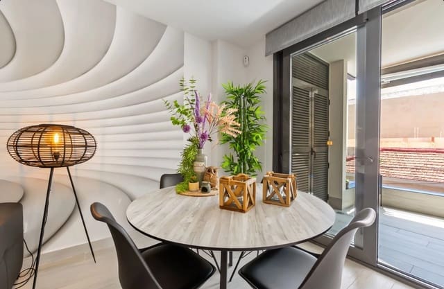 3 slaapkamer Appartement te koop in Las Piscinas Naturales, Torrevieja met zwembad - € 309.900 (Ref: 9169420)