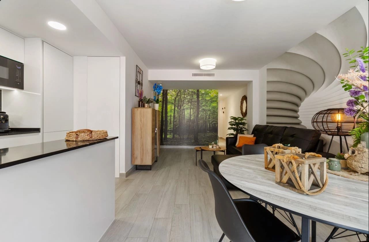 3 soveværelse Lejlighed til salg i Torrevieja med swimmingpool - € 309.900 (Ref: 9169420)