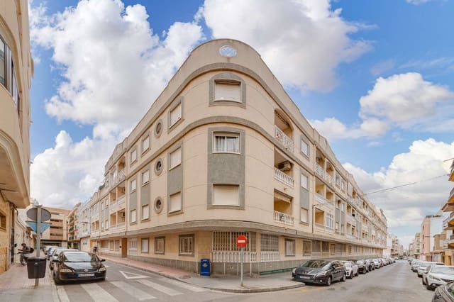 1 Zimmer Apartment zu verkaufen in Centro - Muelle Pesquero, Torrevieja mit Pool - 99.969 € (Ref: 9176318)