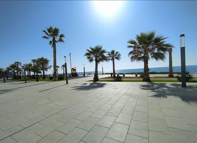 Kommersiell til salgs i Playa del Cura, Torrevieja - € 2 000 000 (Ref: 9180854)