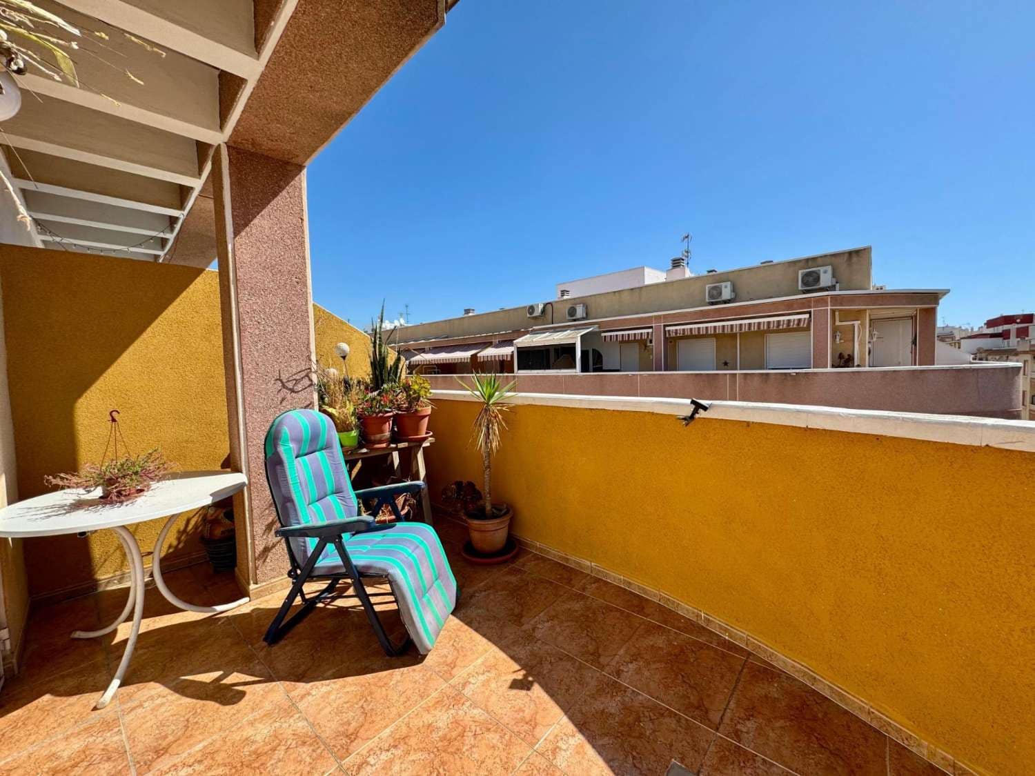 2 soverom Leilighet til salgs i Torrevieja med svømmebasseng - € 139 900 (Ref: 9183366)