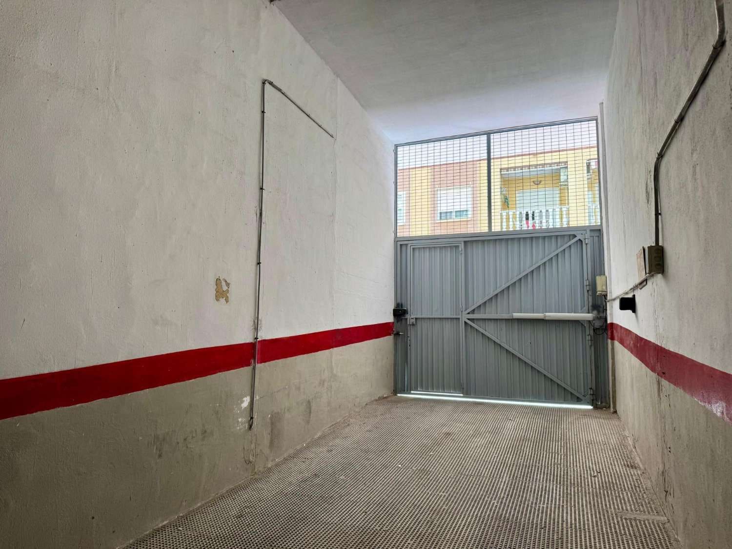 2 soverom Leilighet til salgs i Torrevieja med svømmebasseng - € 139 900 (Ref: 9183366)