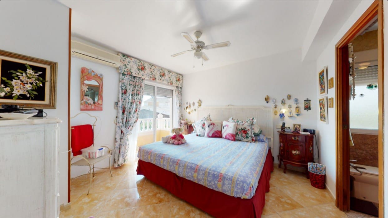 8 camera da letto Villa in vendita in Cabo Roig con piscina - 4.900.000 € (Rif: 9188187)