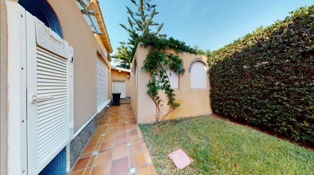 8 camera da letto Villa in vendita in Cabo Roig con piscina - 4.900.000 € (Rif: 9188187)