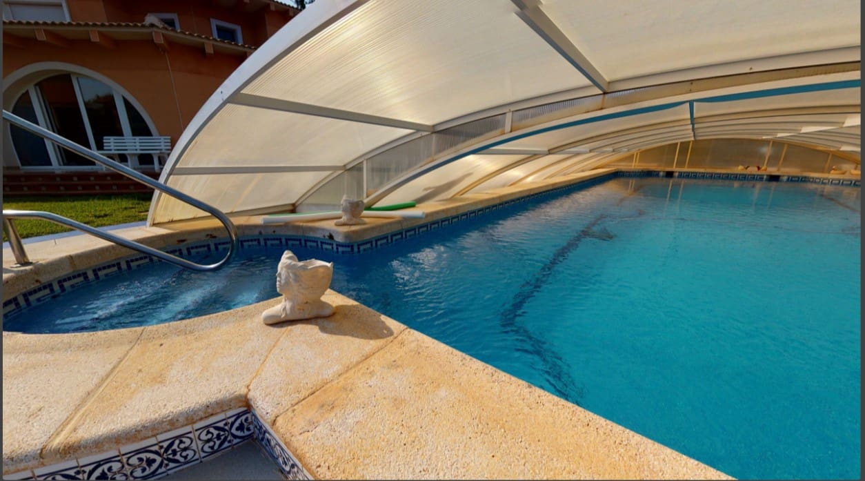 8 camera da letto Villa in vendita in Cabo Roig con piscina - 4.900.000 € (Rif: 9188187)