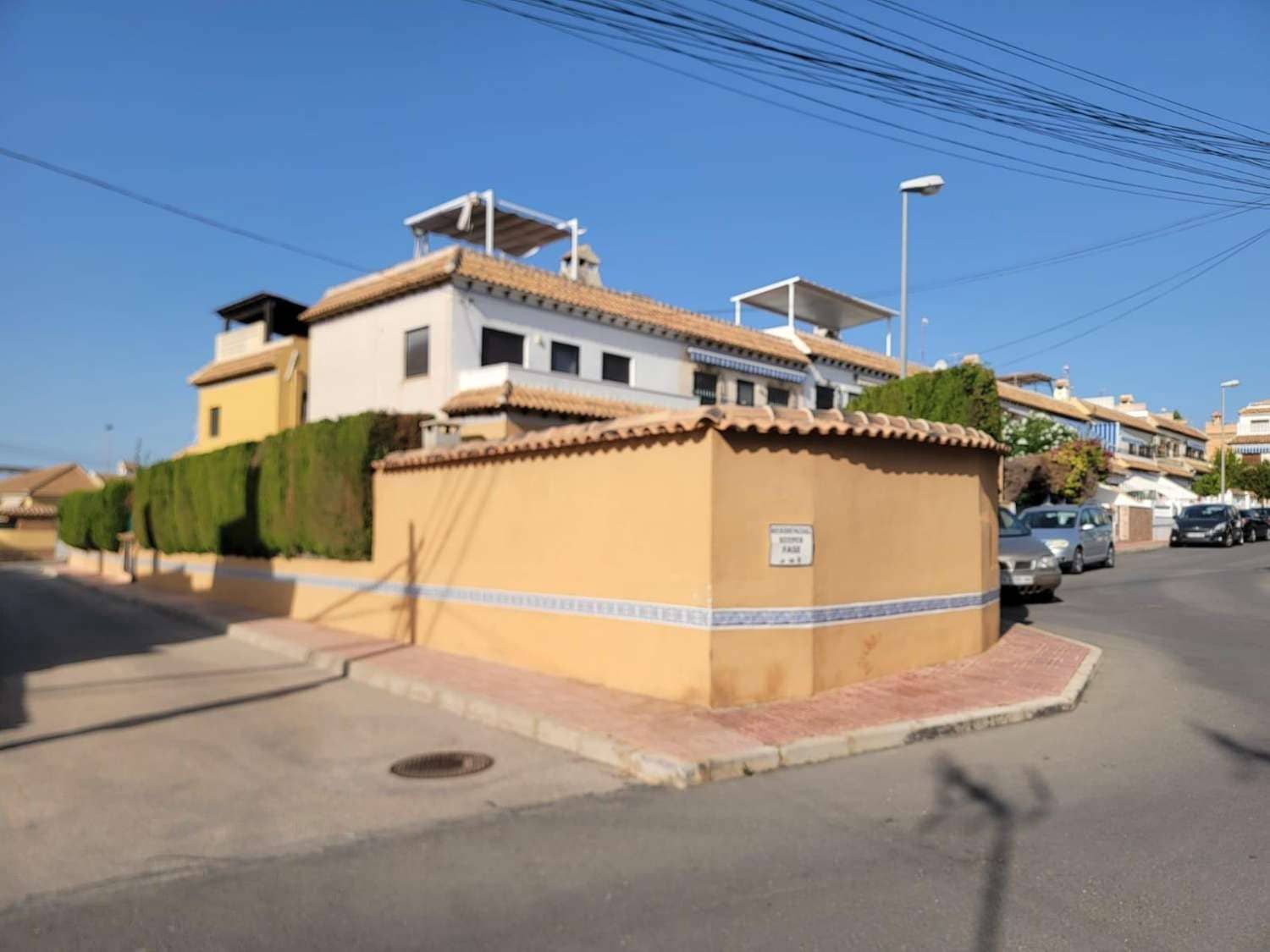 2 soveværelse Lejlighed til salg i Torrevieja med swimmingpool - € 169.000 (Ref: 9190917)