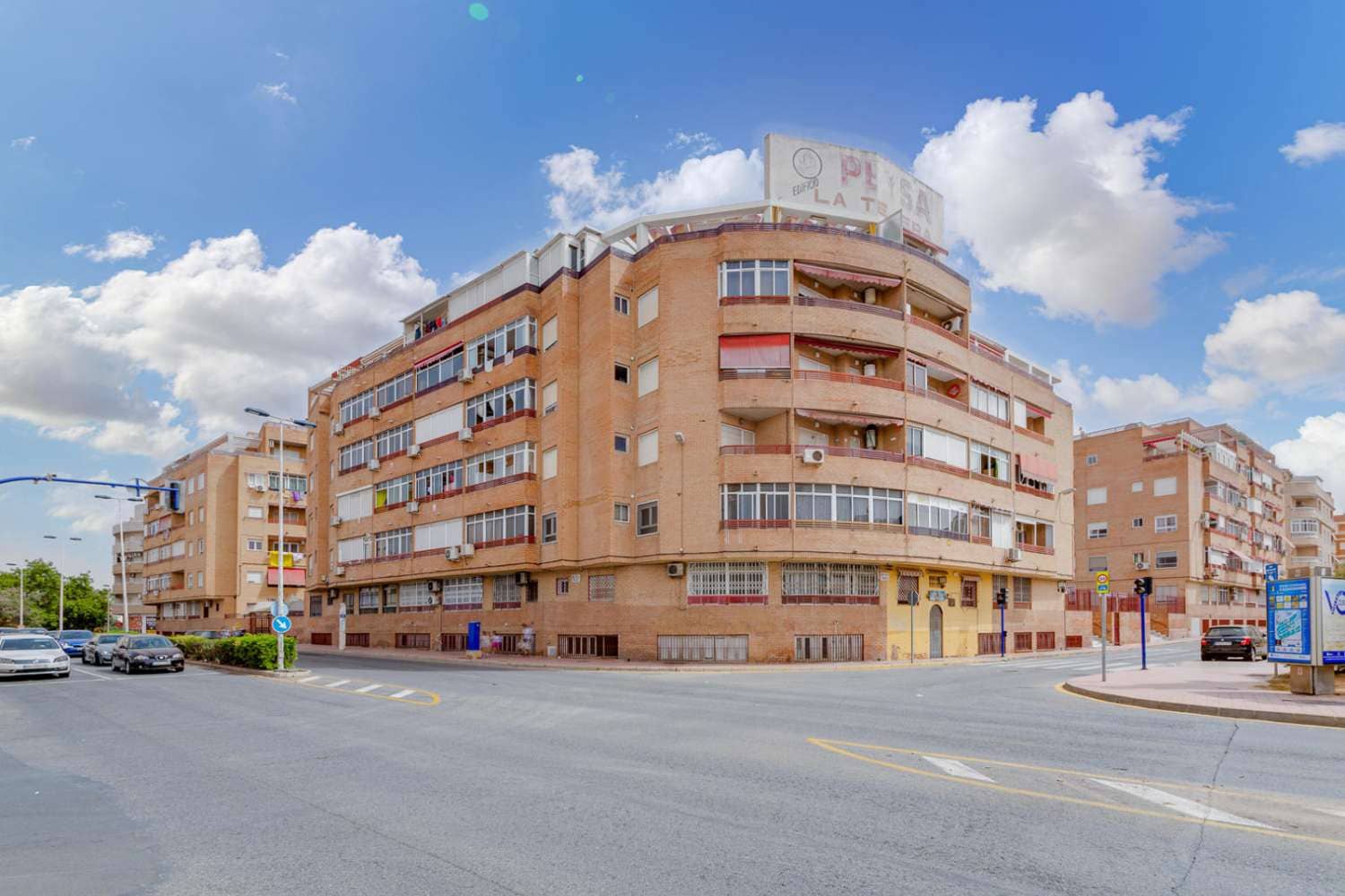 1 soveværelse Lejlighed til salg i Torrevieja med swimmingpool - € 84.969 (Ref: 9204357)