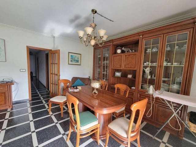 3 slaapkamer Appartement te koop in Centro - Muelle Pesquero, Torrevieja - € 189.000 (Ref: 9206351)