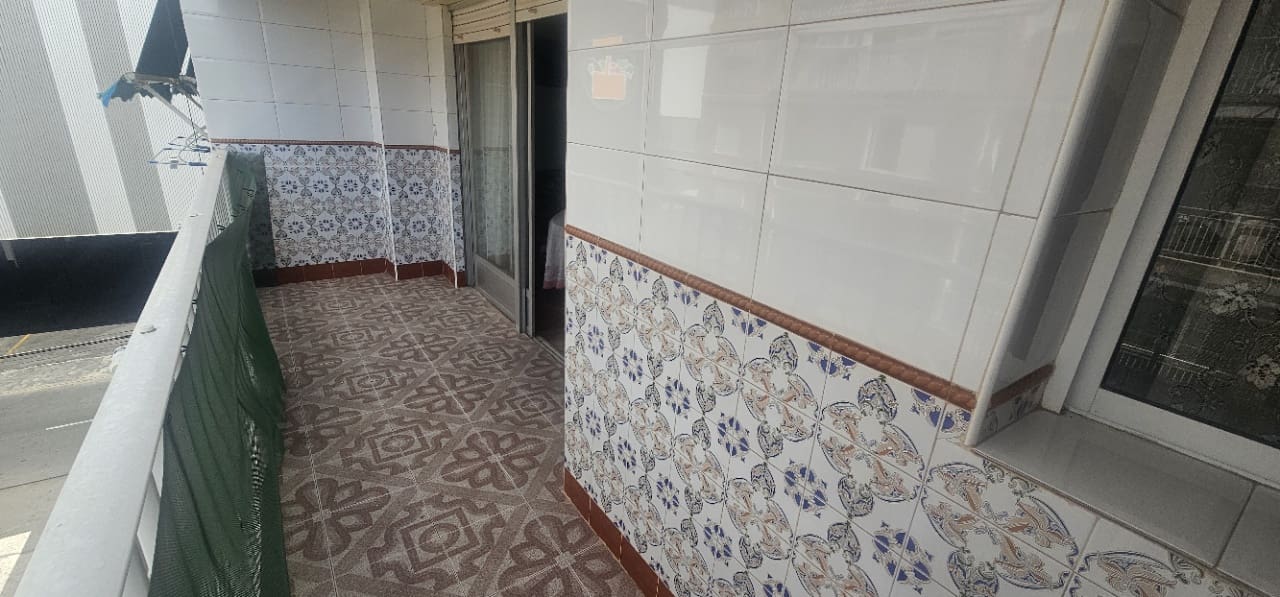 3 makuuhuone Huoneisto myytävänä paikassa Torrevieja - 149 000 € (Ref: 9226338)