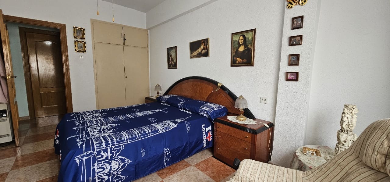 3 makuuhuone Huoneisto myytävänä paikassa Torrevieja - 149 000 € (Ref: 9226338)