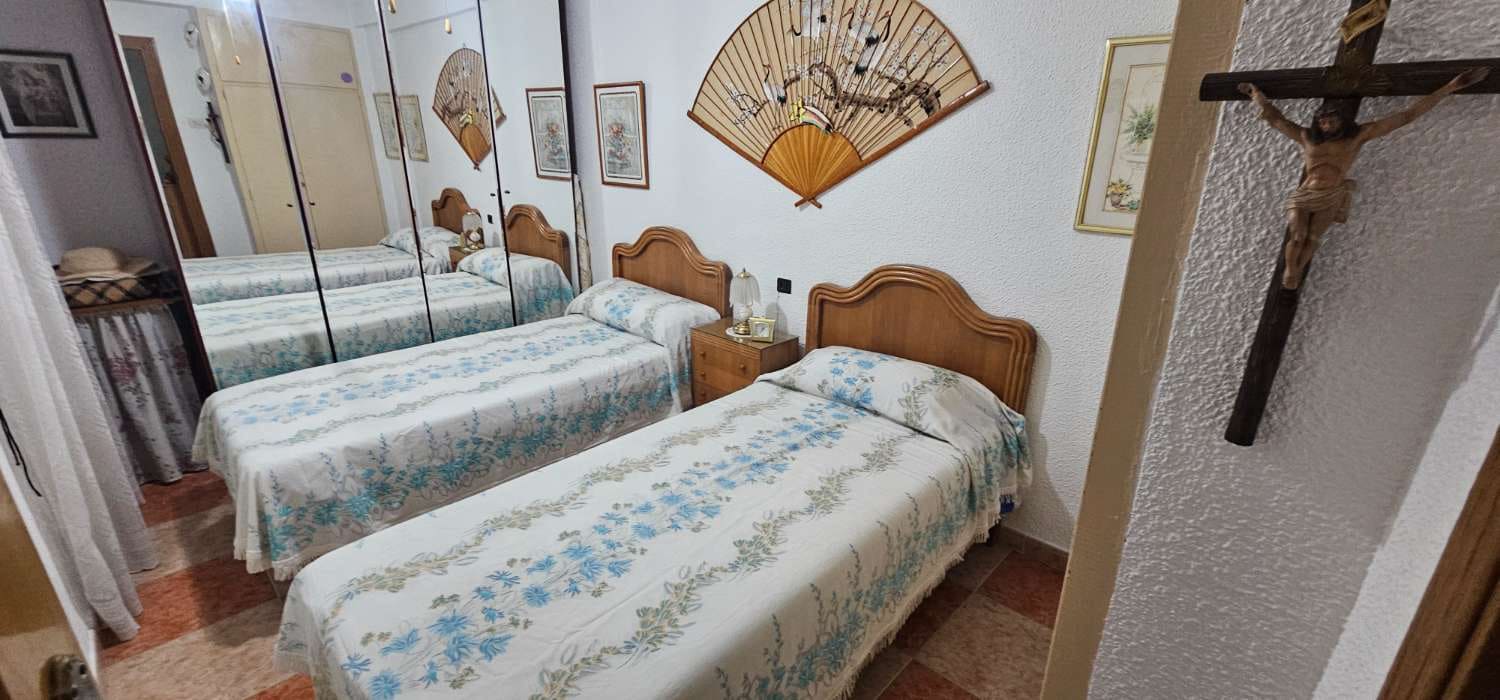 3 makuuhuone Huoneisto myytävänä paikassa Torrevieja - 149 000 € (Ref: 9226338)