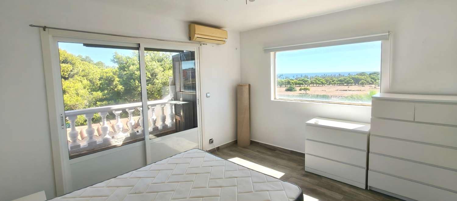 3 camera da letto Bungalow in vendita in Torrevieja con piscina - 189.500 € (Rif: 9228422)
