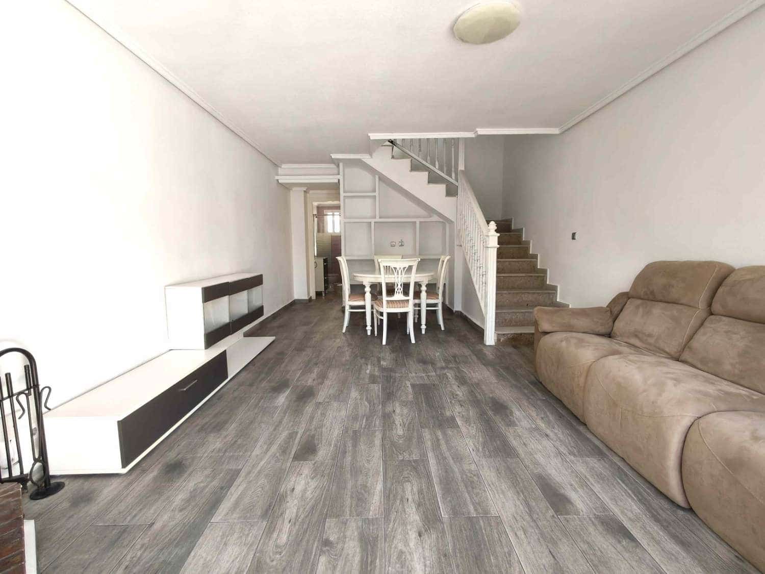 3 camera da letto Bungalow in vendita in Torrevieja con piscina - 189.500 € (Rif: 9228422)