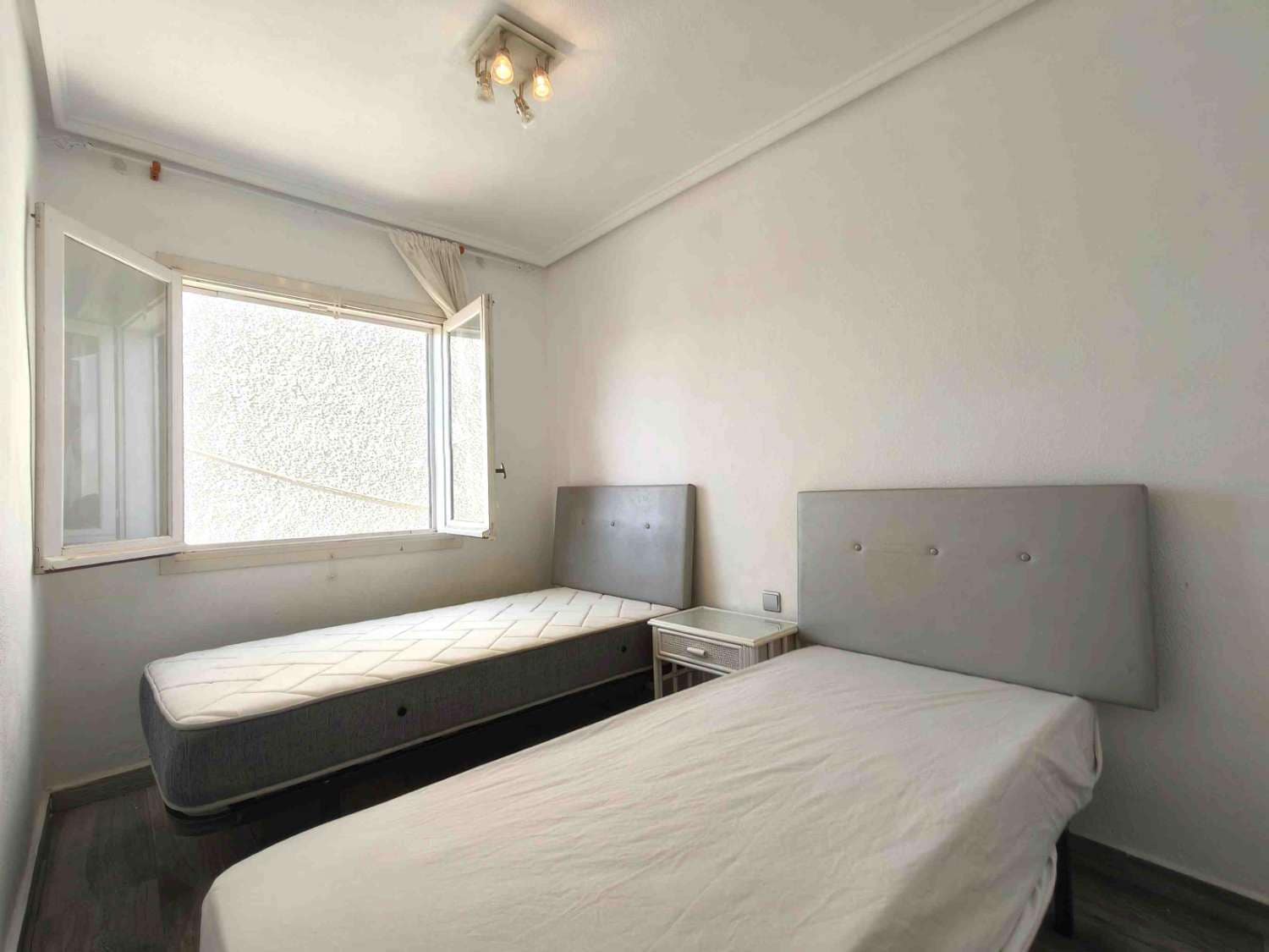 3 camera da letto Bungalow in vendita in Torrevieja con piscina - 189.500 € (Rif: 9228422)