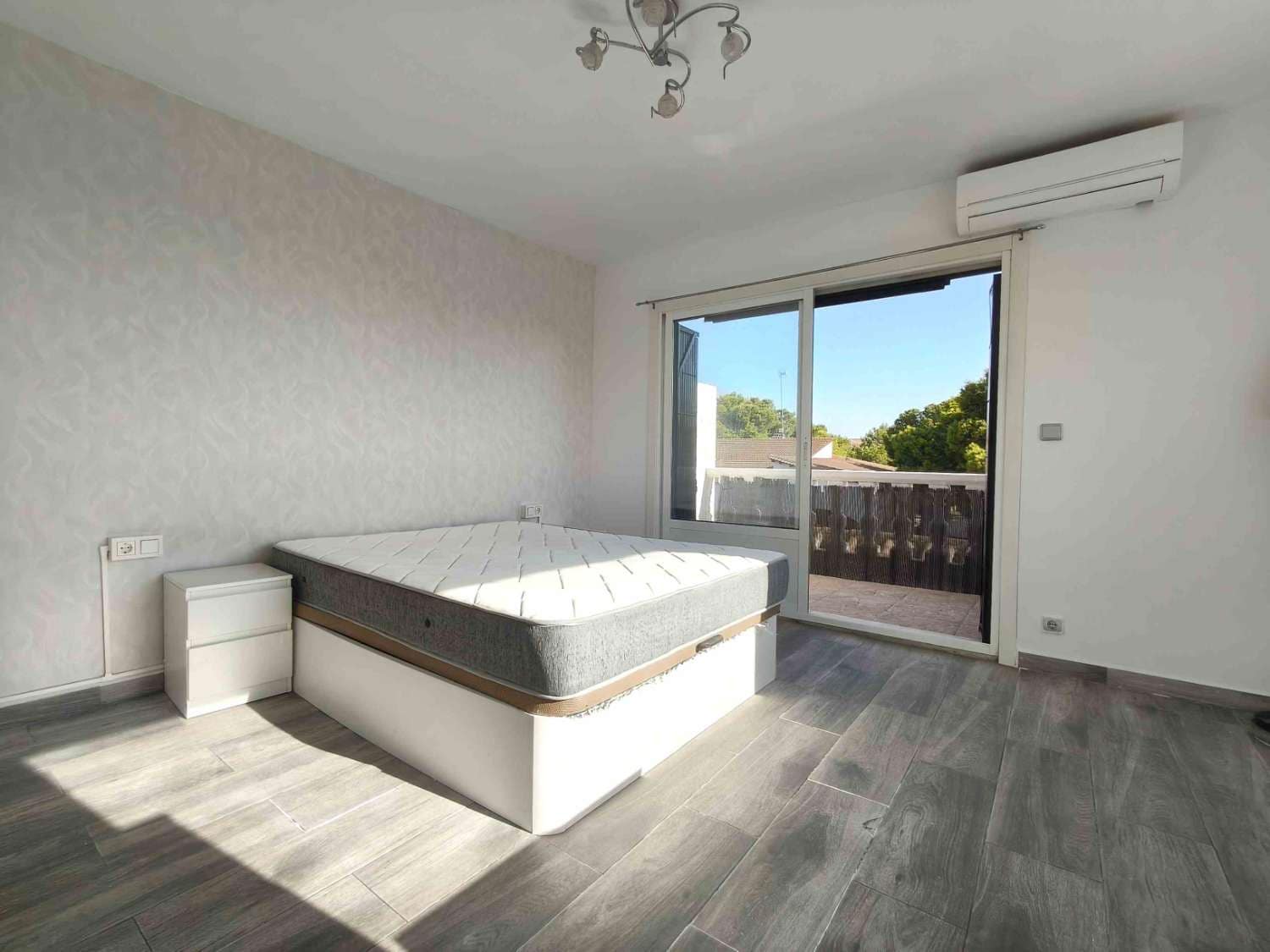 3 camera da letto Bungalow in vendita in Torrevieja con piscina - 189.500 € (Rif: 9228422)