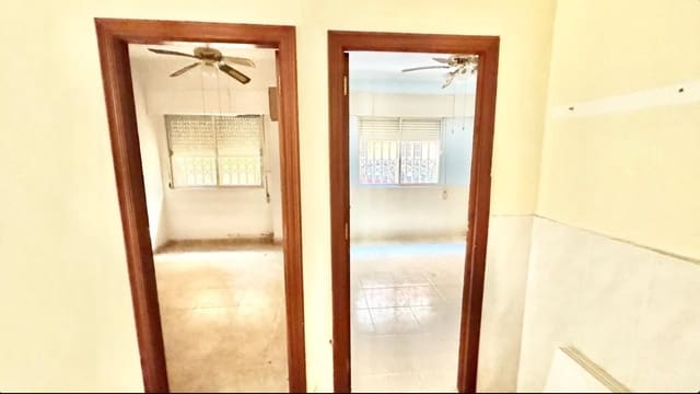 4 sovrum Lägenhet till salu i Playa de los Locos, Torrevieja - 169 000 € (Ref: 9232451)