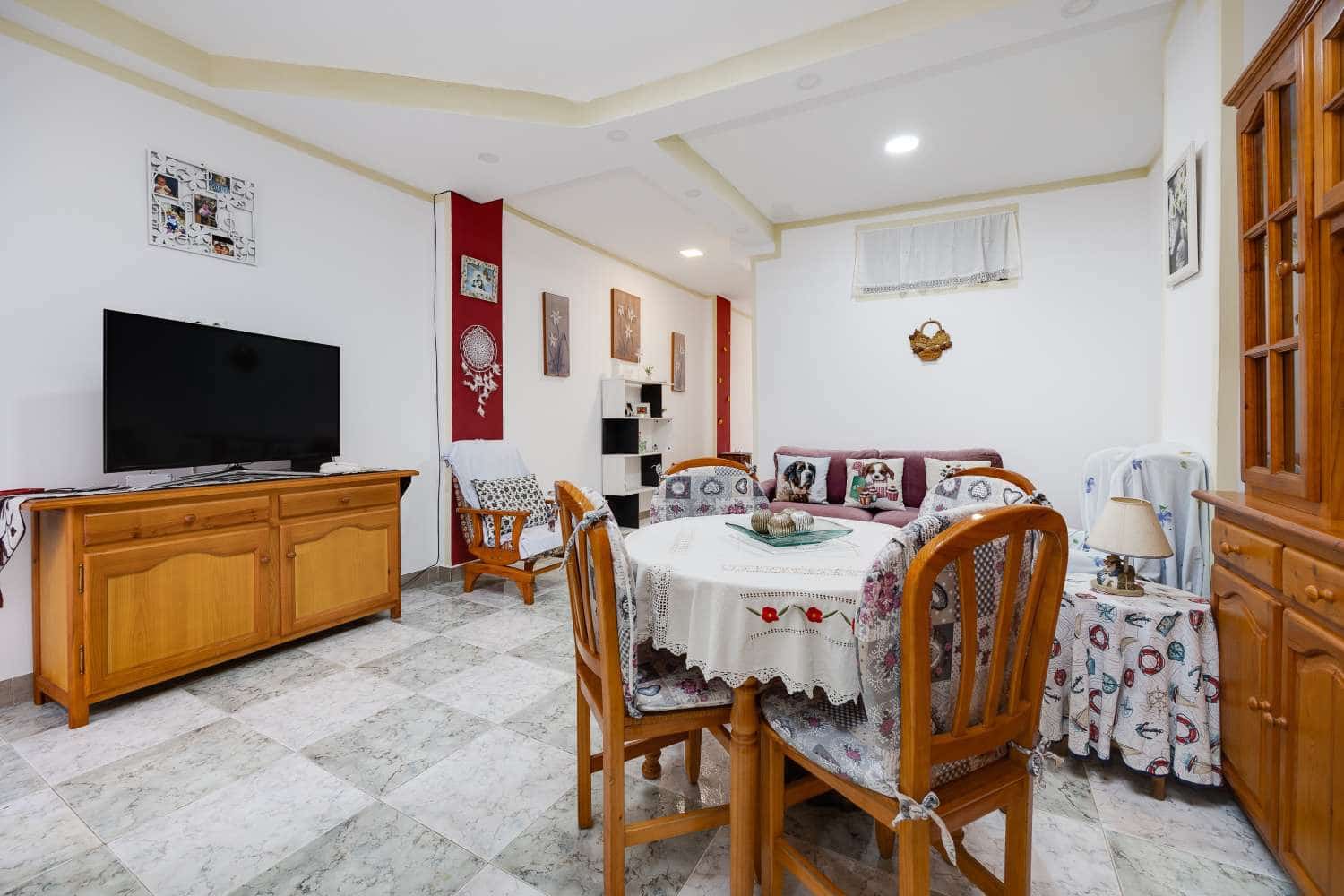 3 soveværelse Lejlighed til salg i Torrevieja - € 144.995 (Ref: 9242991)