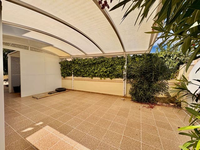 3 makuuhuone Bungalow myytävänä paikassa Ciudad Quesada, Rojales mukana uima-altaan 
autotalli - 249 000 € (Ref: 9242993)