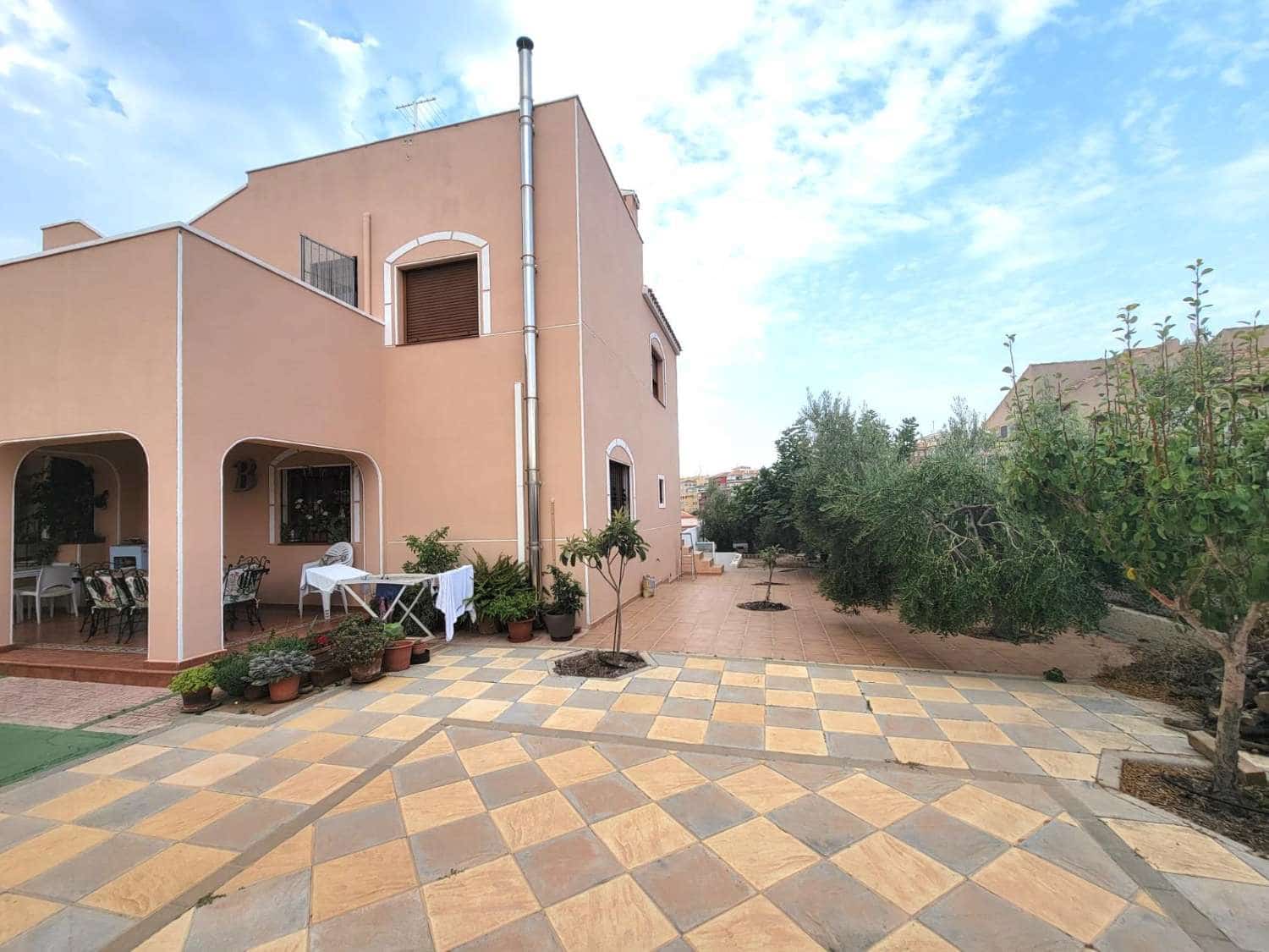 4 sovrum Villa till salu i Cabo Cervera med pool garage - 1 000 000 € (Ref: 9251947)