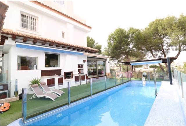 3 soverom Villa til salgs i Dehesa de Campoamor, Orihuela med svømmebasseng garasje - € 460 000 (Ref: 9254823)