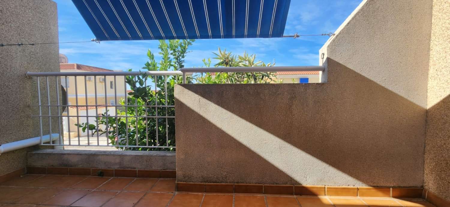 3 slaapkamer Flat te koop in Aguas Nuevas met zwembad - € 189.000 (Ref: 9257022)