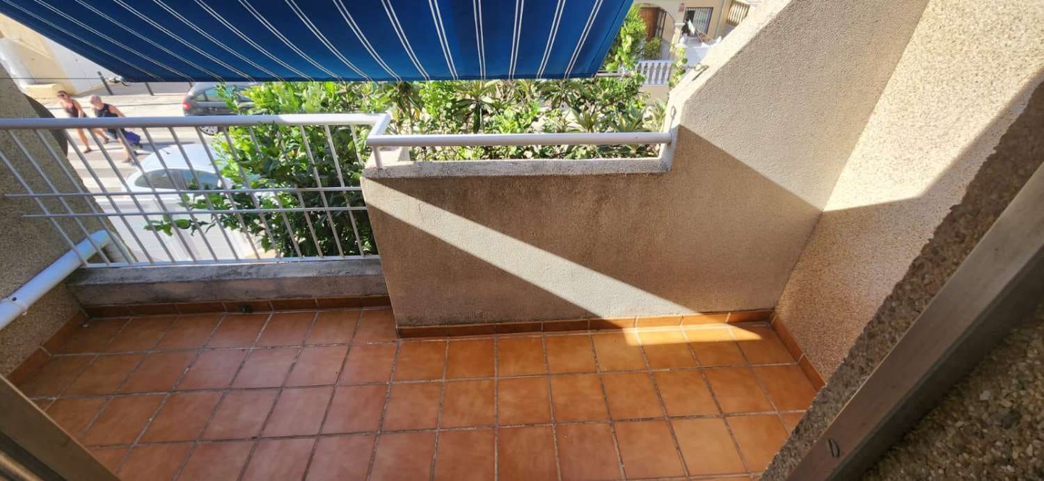 3 slaapkamer Flat te koop in Aguas Nuevas met zwembad - € 189.000 (Ref: 9257022)