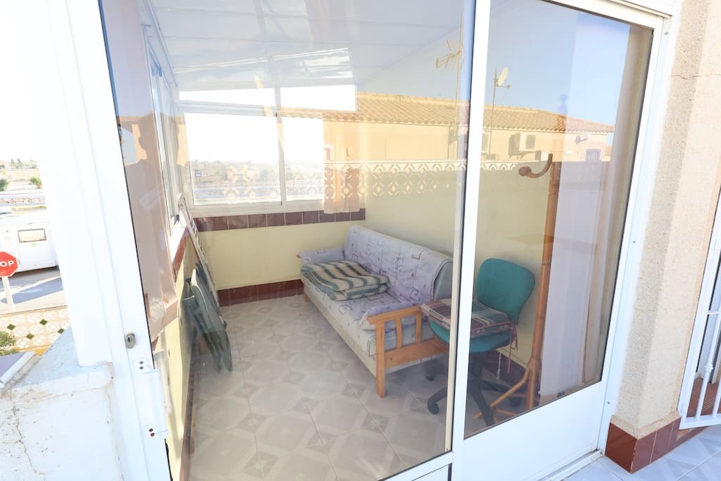 3 soveværelse Villa til salg i Punta Prima med swimmingpool - € 295.000 (Ref: 9285536)