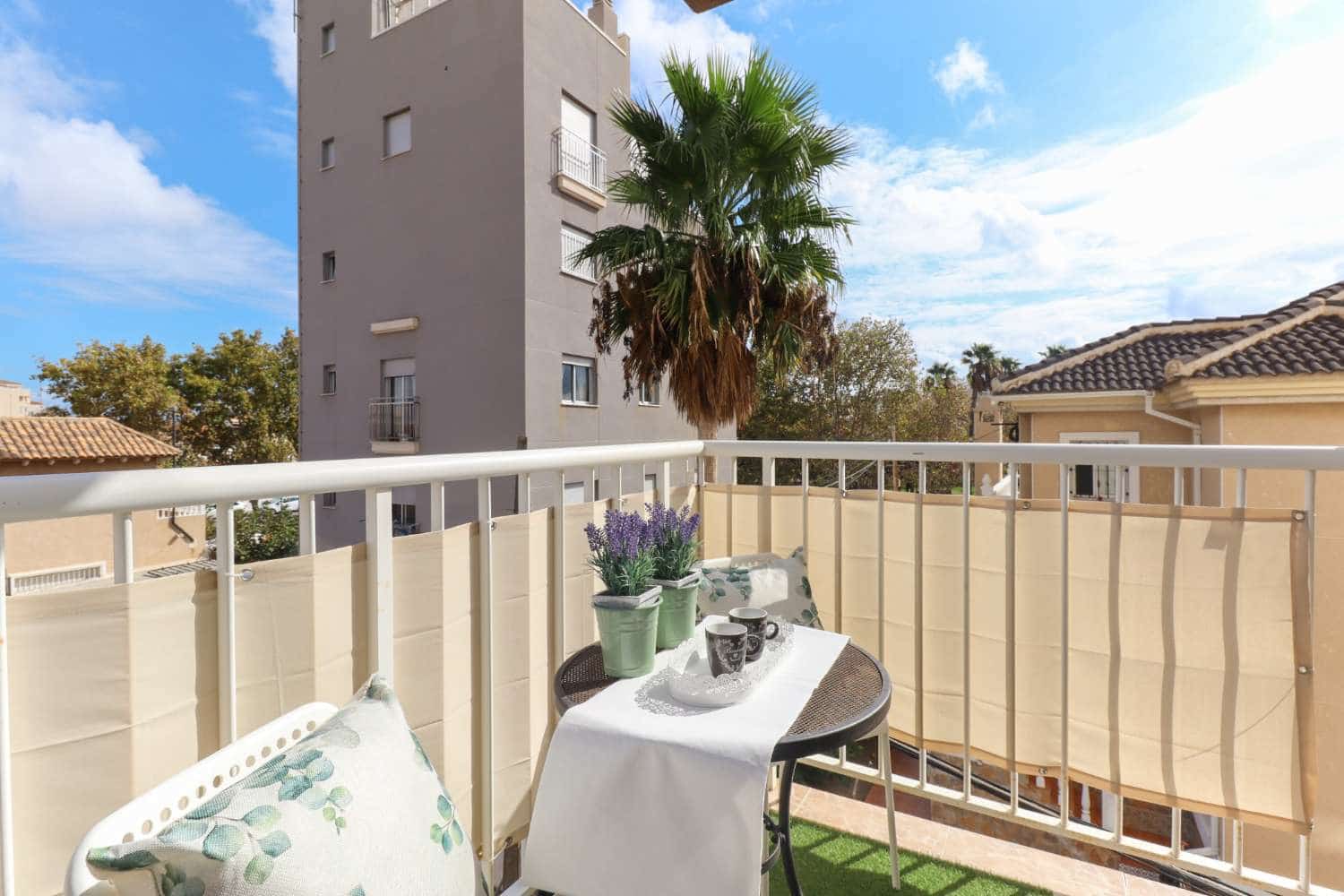 2 chambre Appartement à vendre à Torrevieja avec piscine garage - 153 000 € (Ref: 9312498)