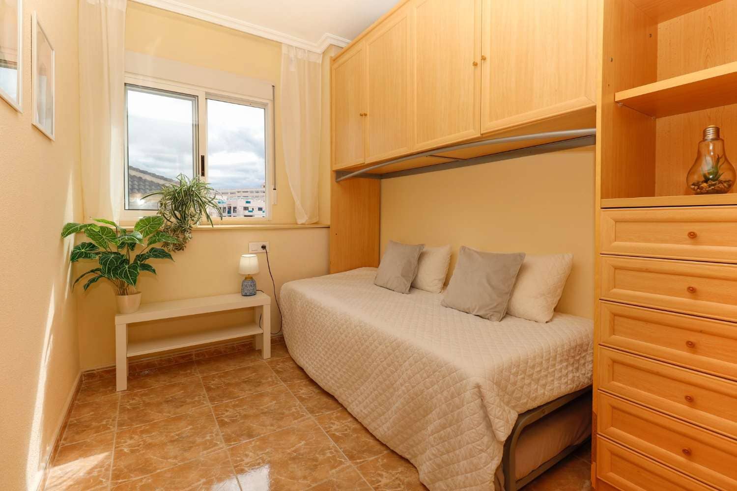 2 chambre Appartement à vendre à Torrevieja avec piscine garage - 153 000 € (Ref: 9312498)