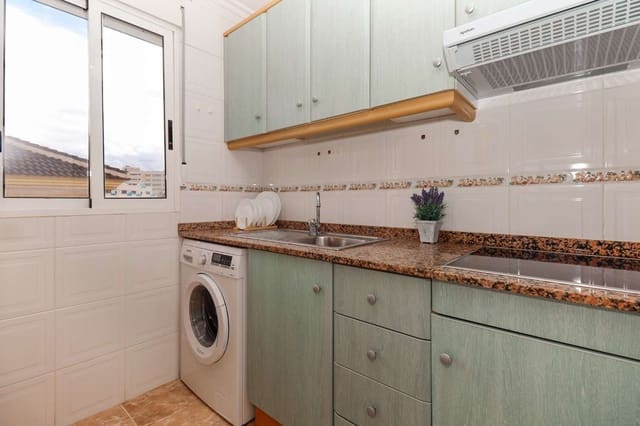 2 sypialnia Apartament na sprzedaż w Nueva Torrevieja, Torrevieja z basenem garażem - 153 000 € (Ref: 9312498)