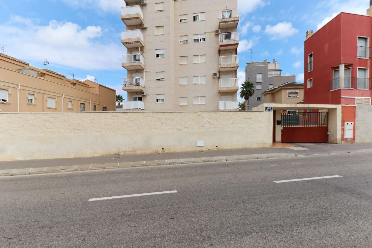 2 chambre Appartement à vendre à Torrevieja avec piscine garage - 153 000 € (Ref: 9312498)